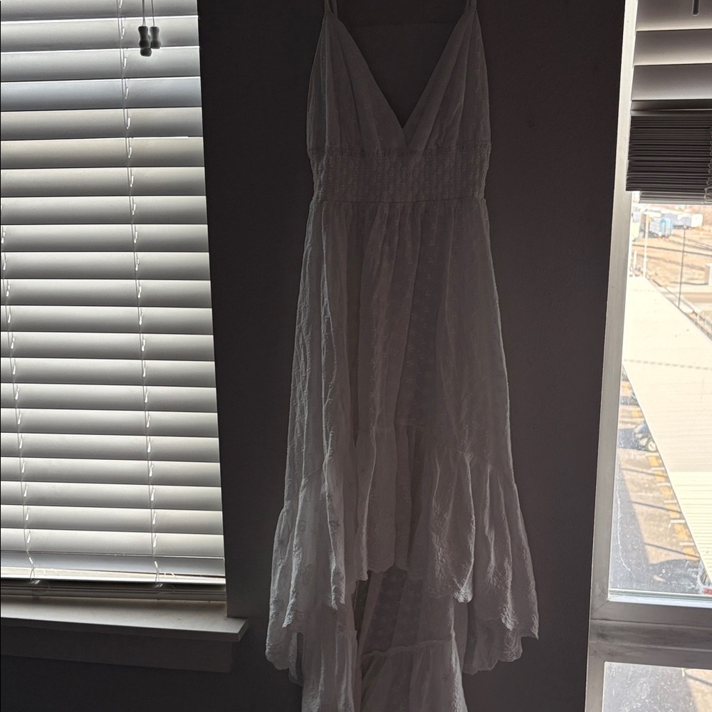 Chic White High Low Dress